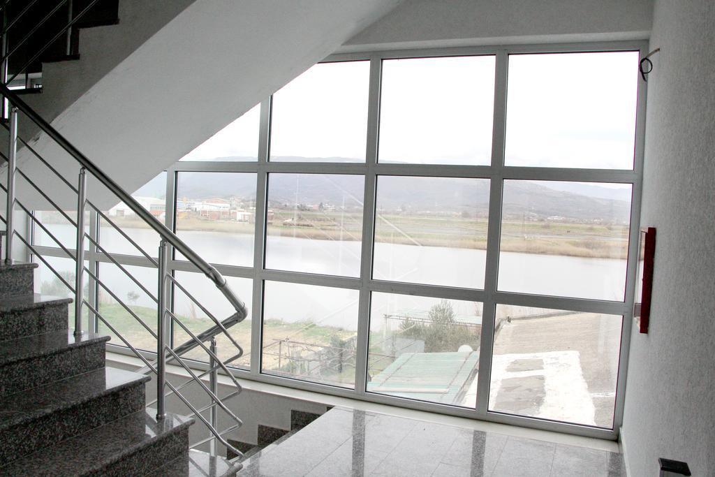 Crystal Apartments อุลซิน ภายนอก รูปภาพ