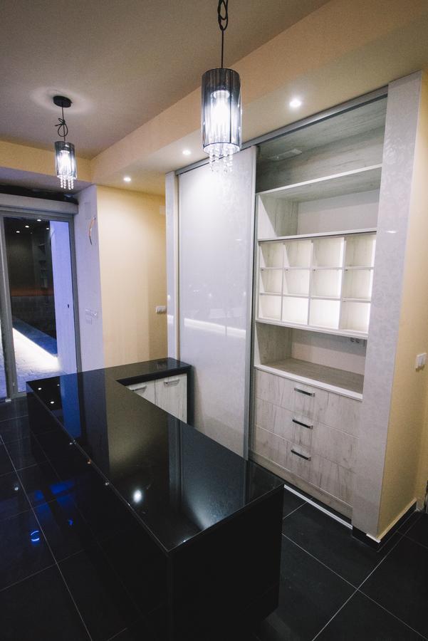 Crystal Apartments อุลซิน ภายนอก รูปภาพ